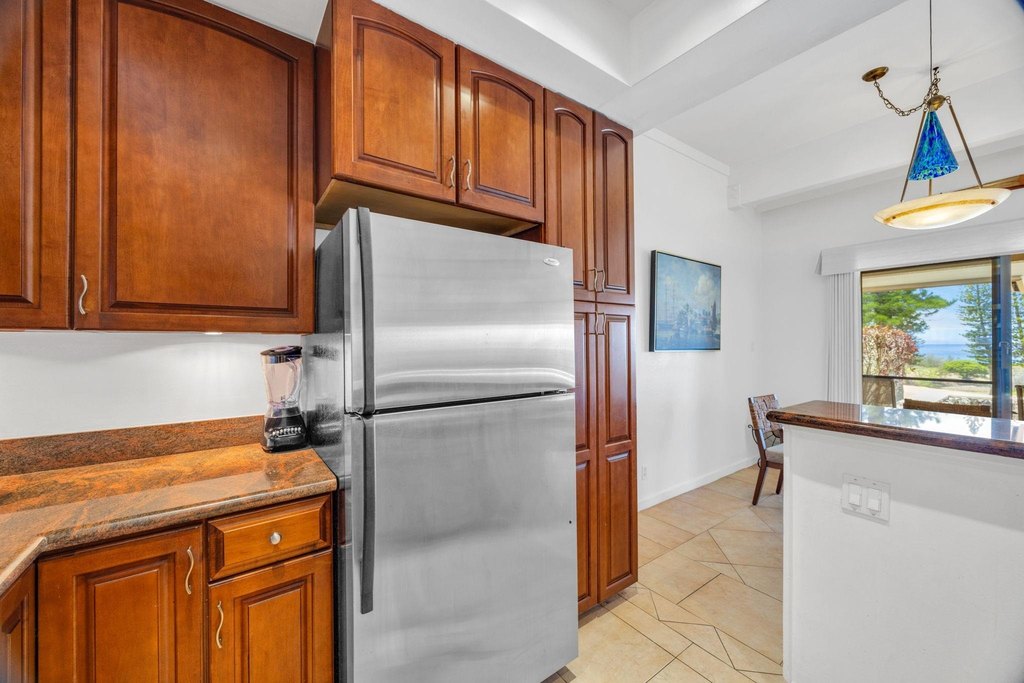 Lahaina, Hawaii, 96761, United States, 2 Bedrooms Bedrooms, ,2 BathroomsBathrooms,Residential,Forsale,1990122