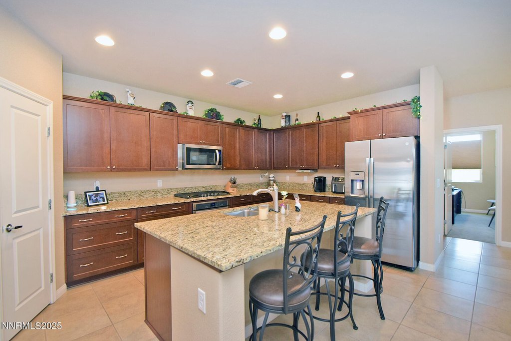 Sparks, Nevada, 89436, United States, 4 Bedrooms Bedrooms, ,2.5 BathroomsBathrooms,Residential,Forsale,1954175