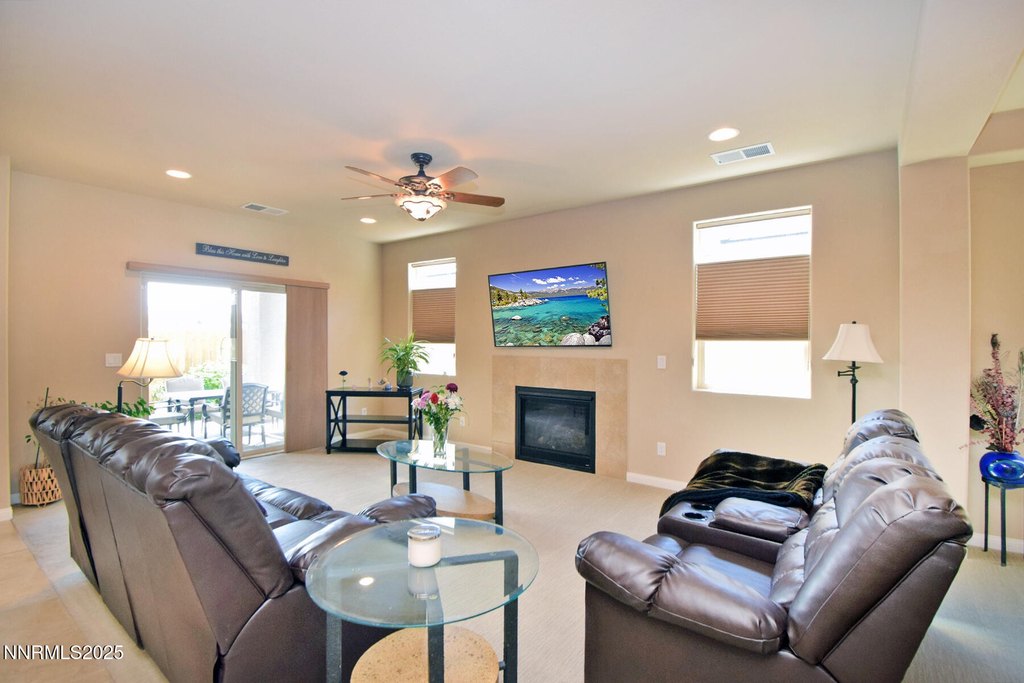 Sparks, Nevada, 89436, United States, 4 Bedrooms Bedrooms, ,2.5 BathroomsBathrooms,Residential,Forsale,1954175