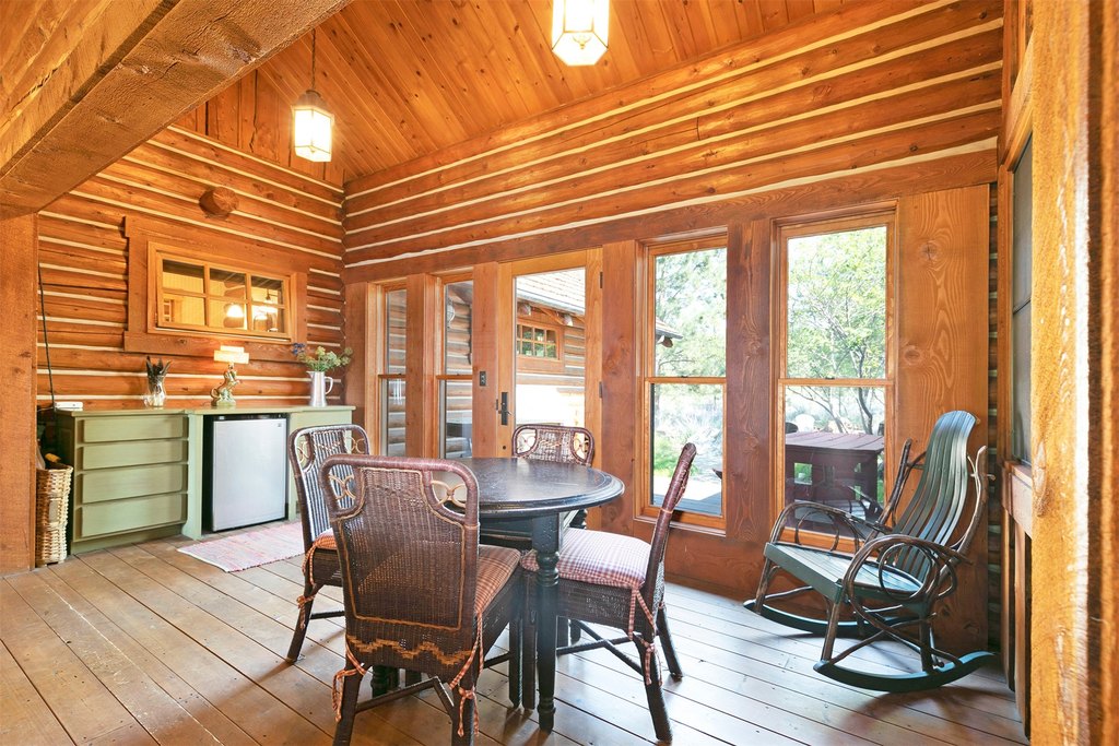 Hamilton, Montana, 59840, United States, 4 Bedrooms Bedrooms, ,4 BathroomsBathrooms,Residential,Forsale,1944340