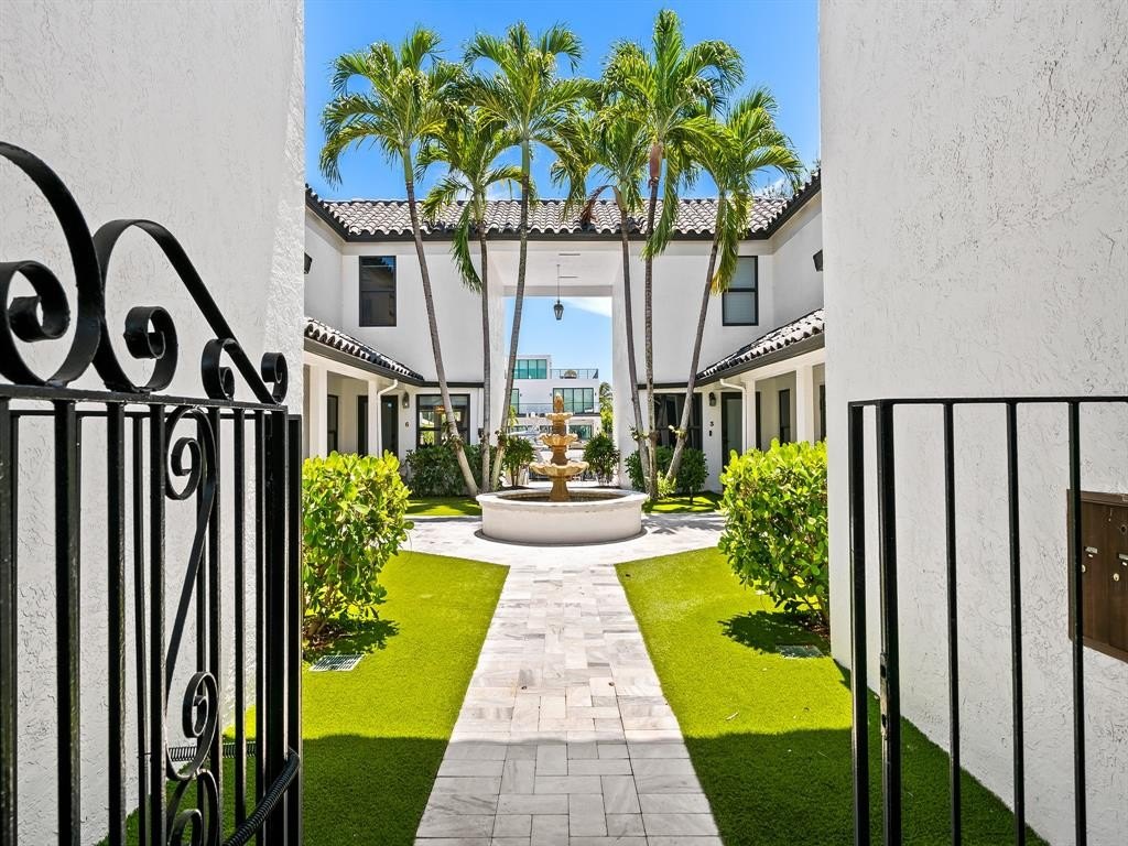 Fort Lauderdale, Florida, 33316, United States, 2 Bedrooms Bedrooms, ,2.5 BathroomsBathrooms,Residential,Forsale,2004501