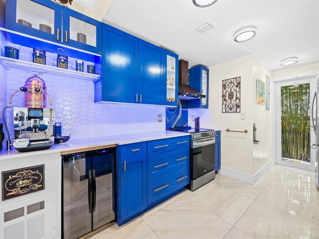 Fort Lauderdale, Florida, 33316, United States, 2 Bedrooms Bedrooms, ,2.5 BathroomsBathrooms,Residential,Forsale,2004501