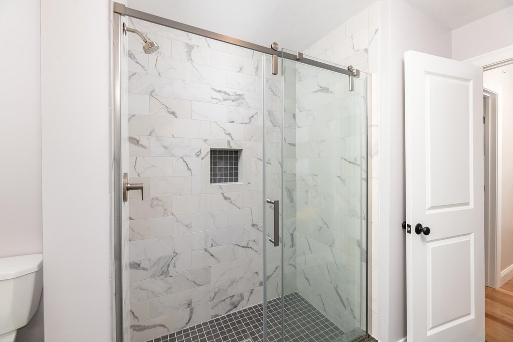 Meredith, New Hampshire, 03253, United States, 2 Bedrooms Bedrooms, ,2.5 BathroomsBathrooms,Residential,Forsale,1952922
