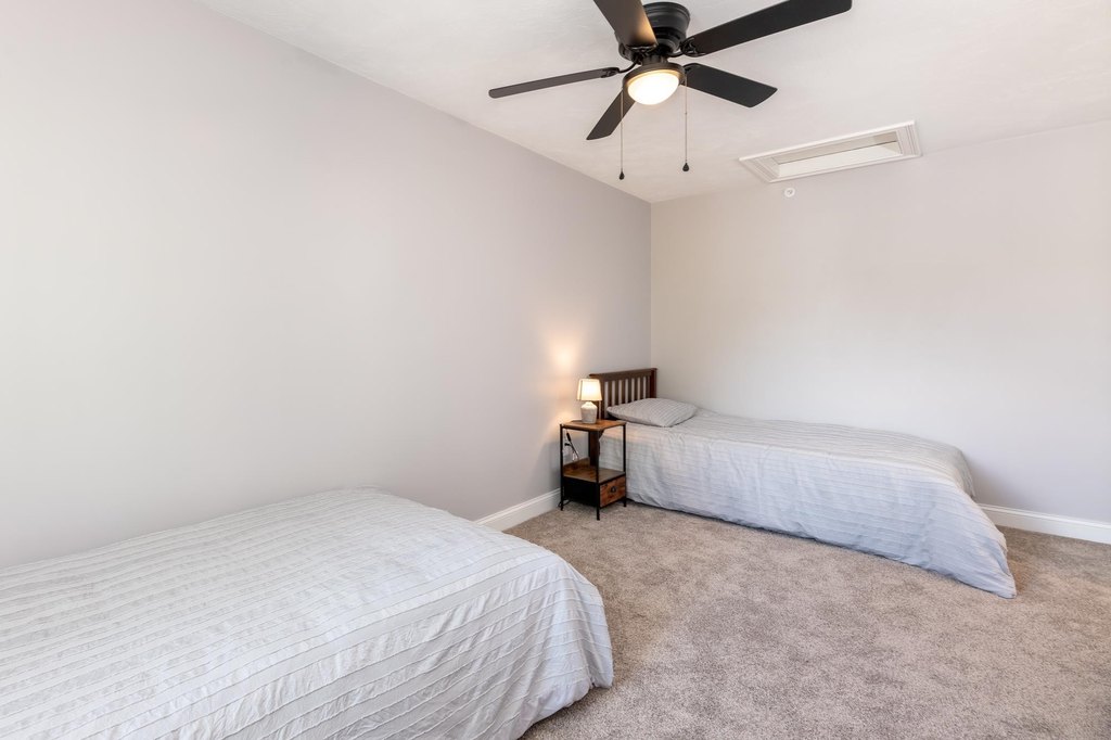 Meredith, New Hampshire, 03253, United States, 2 Bedrooms Bedrooms, ,2.5 BathroomsBathrooms,Residential,Forsale,1952922
