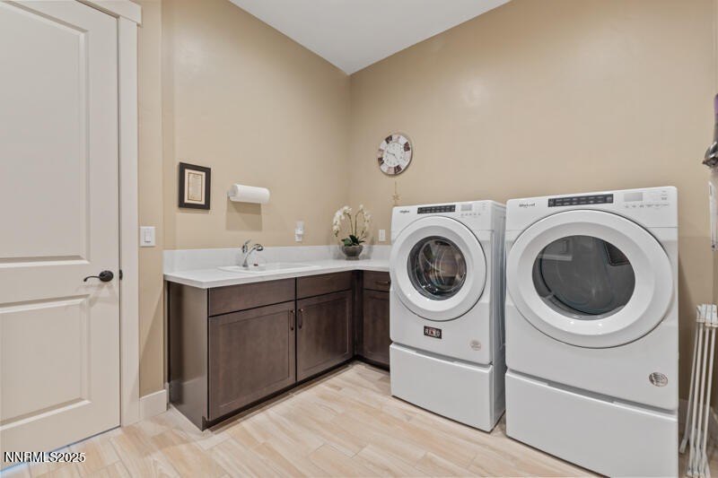 Reno, Nevada, 89523, United States, 4 Bedrooms Bedrooms, ,4.5 BathroomsBathrooms,Residential,Forsale,1936797