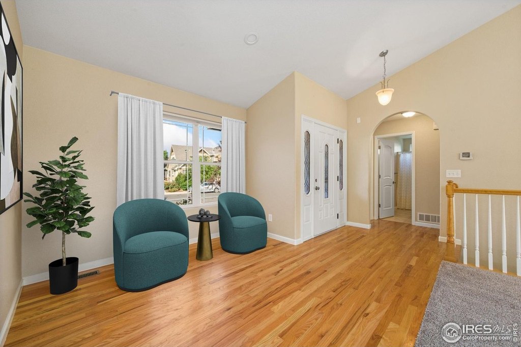 Windsor, Colorado, 80550, United States, 5 Bedrooms Bedrooms, ,3 BathroomsBathrooms,Residential,Forsale,1926798