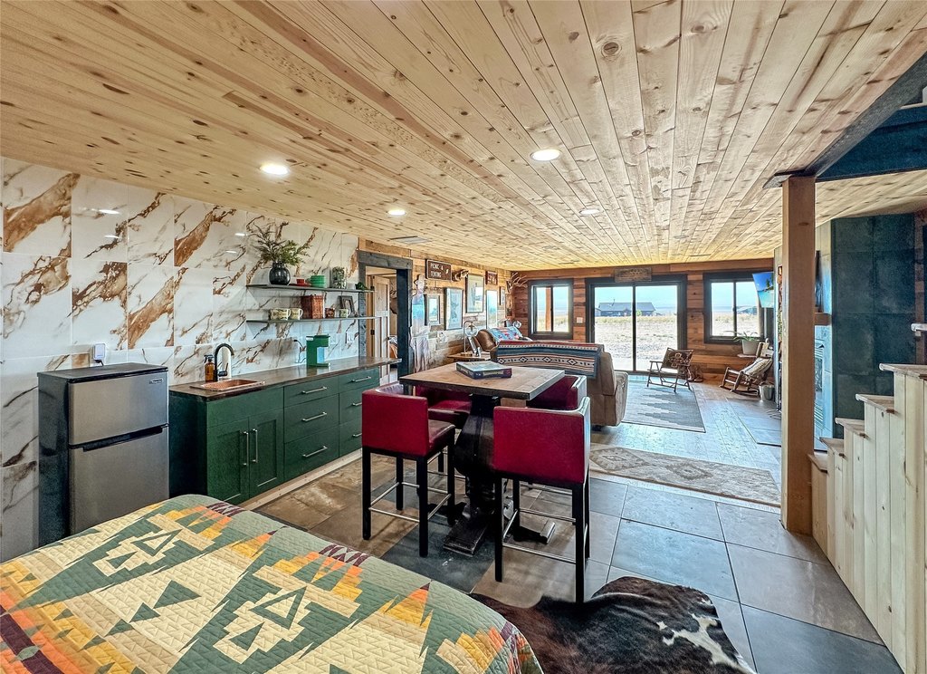Ennis, Montana, 59729, United States, 4 Bedrooms Bedrooms, ,3.5 BathroomsBathrooms,Residential,Forsale,1941159