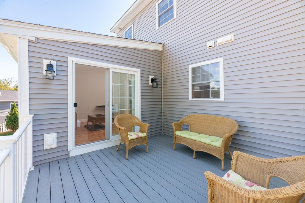 Meredith, New Hampshire, 03253, United States, 2 Bedrooms Bedrooms, ,2.5 BathroomsBathrooms,Residential,Forsale,1952922