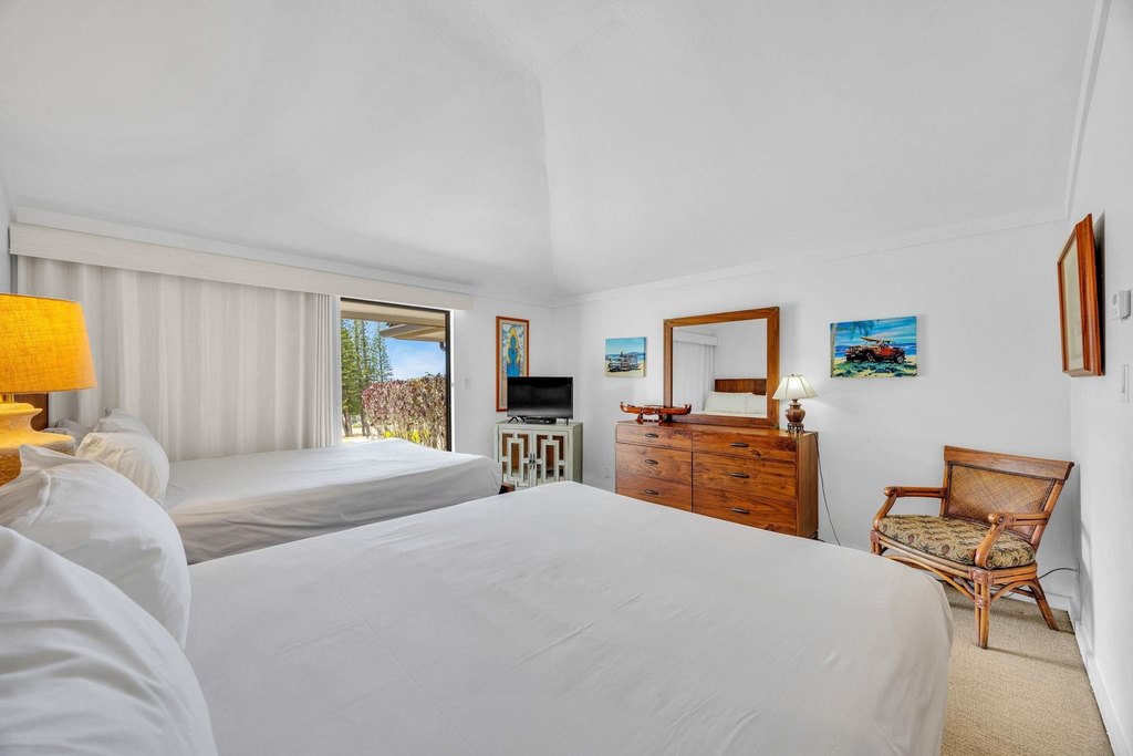 Lahaina, Hawaii, 96761, United States, 2 Bedrooms Bedrooms, ,2 BathroomsBathrooms,Residential,Forsale,1990122