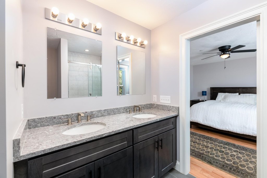 Meredith, New Hampshire, 03253, United States, 2 Bedrooms Bedrooms, ,2.5 BathroomsBathrooms,Residential,Forsale,1952922
