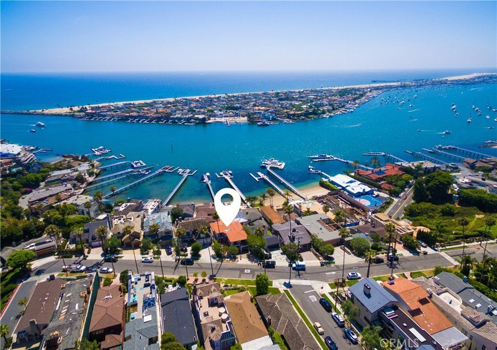 Corona del Mar, California, 92625, United States, 4 Bedrooms Bedrooms, ,3.5 BathroomsBathrooms,Residential,Forsale,1899771