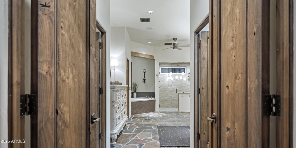 Scottsdale, Arizona, 85255, United States, 5 Bedrooms Bedrooms, ,5 BathroomsBathrooms,Residential,Forsale,1971051