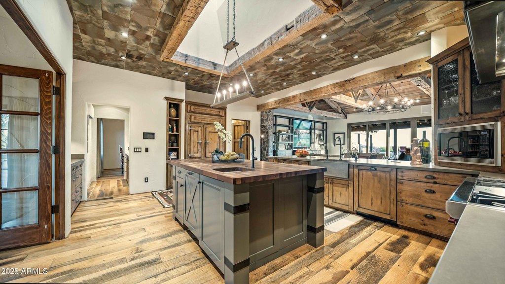 Scottsdale, Arizona, 85255, United States, 5 Bedrooms Bedrooms, ,5 BathroomsBathrooms,Residential,Forsale,1971051