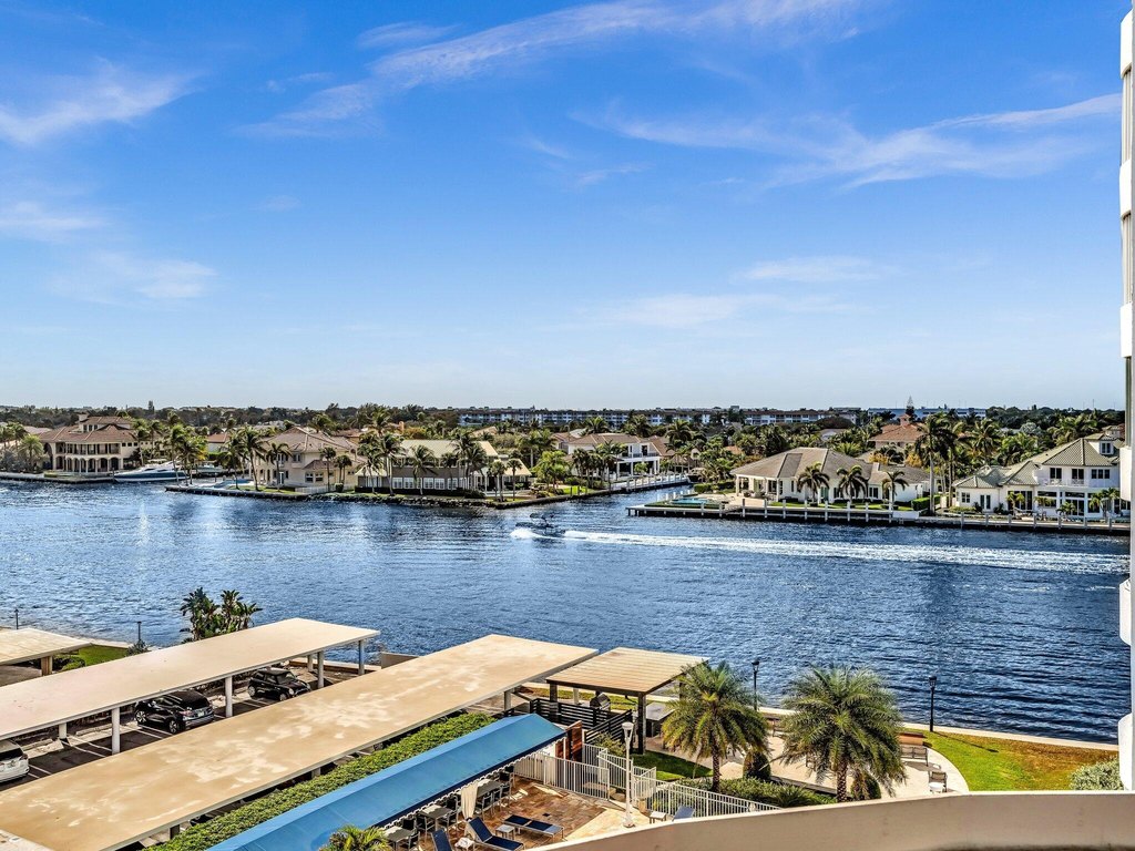 Delray Beach, Florida, 33483, United States, 2 Bedrooms Bedrooms, ,2 BathroomsBathrooms,Residential,Forsale,1996361