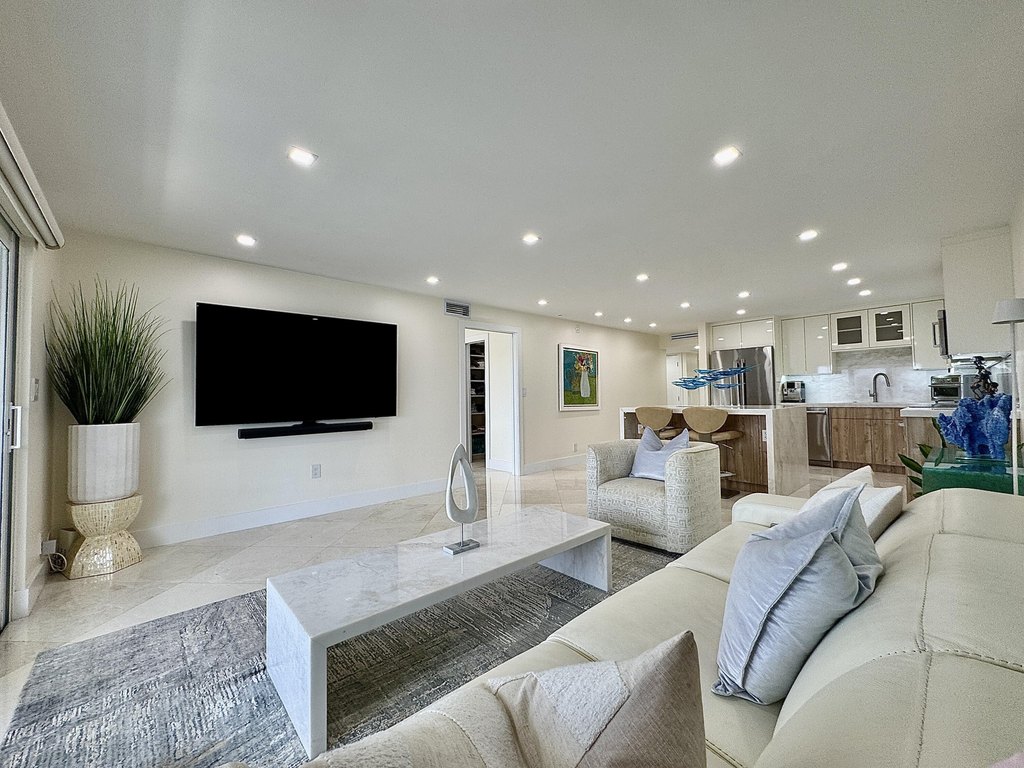 Boca Raton, Florida, 33431, United States, 2 Bedrooms Bedrooms, ,2 BathroomsBathrooms,Residential,Forsale,1936186