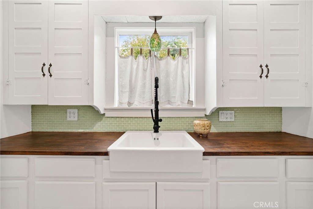 Yucaipa, California, 92399, United States, 2 Bedrooms Bedrooms, ,1 BathroomBathrooms,Residential,Forsale,1992752