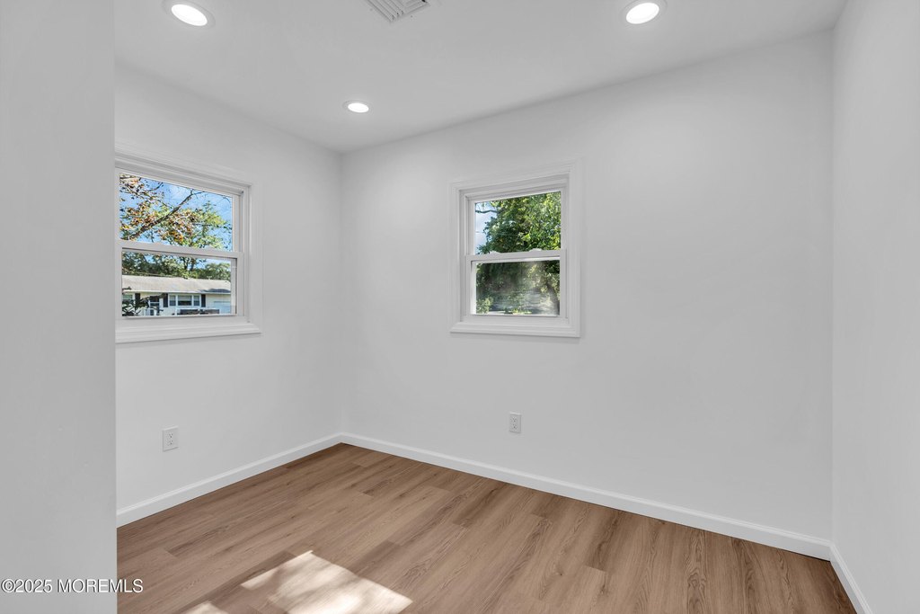 Brick, New Jersey, 08723, United States, 3 Bedrooms Bedrooms, ,1.5 BathroomsBathrooms,Residential,Forsale,1946399