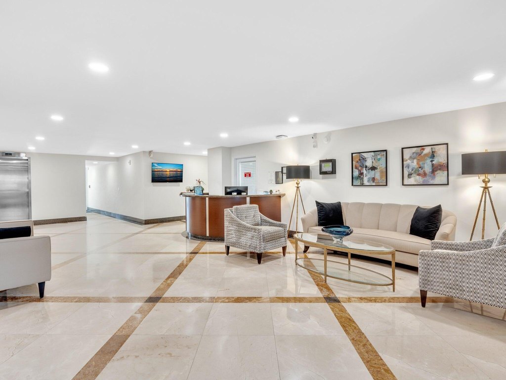 Delray Beach, Florida, 33483, United States, 2 Bedrooms Bedrooms, ,2 BathroomsBathrooms,Residential,Forsale,1996361