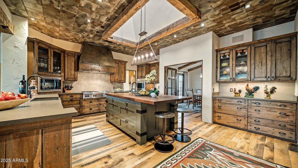 Scottsdale, Arizona, 85255, United States, 5 Bedrooms Bedrooms, ,5 BathroomsBathrooms,Residential,Forsale,1971051