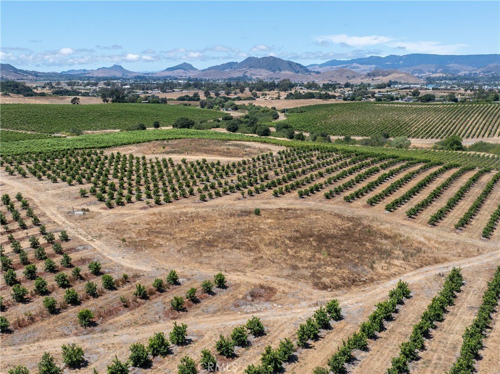 San Luis Obispo, California, 93401, United States, 2 Bedrooms Bedrooms, ,2 BathroomsBathrooms,Residential,Forsale,1993760