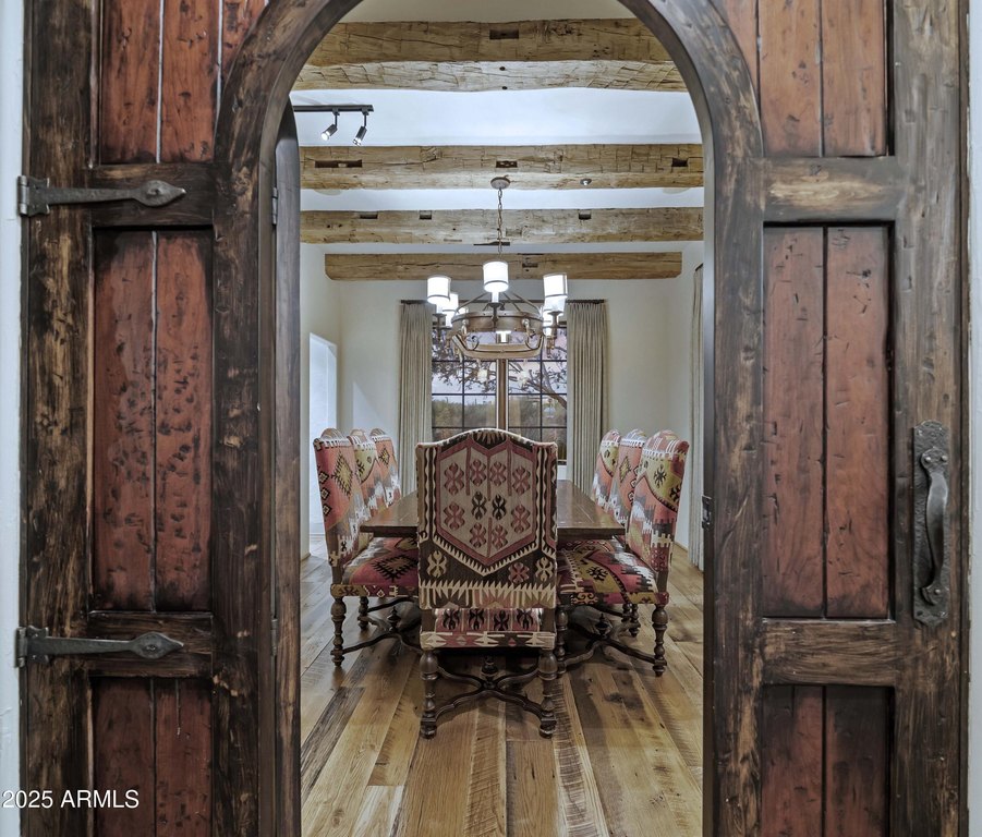 Scottsdale, Arizona, 85255, United States, 5 Bedrooms Bedrooms, ,5 BathroomsBathrooms,Residential,Forsale,1971051