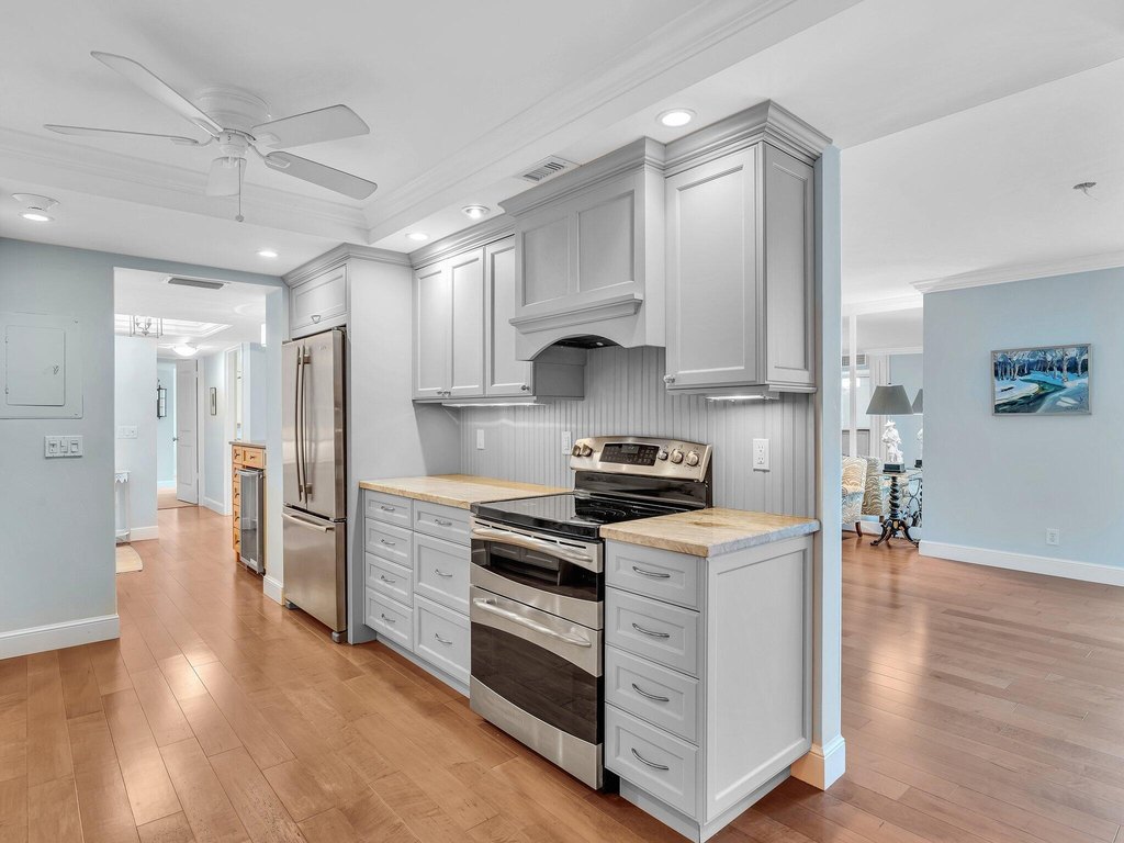 Delray Beach, Florida, 33483, United States, 2 Bedrooms Bedrooms, ,2 BathroomsBathrooms,Residential,Forsale,1996361