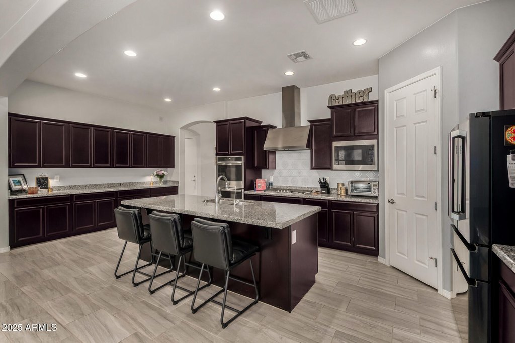 Mesa, Arizona, 85212, United States, 3 Bedrooms Bedrooms, ,2 BathroomsBathrooms,Residential,Forsale,1953449