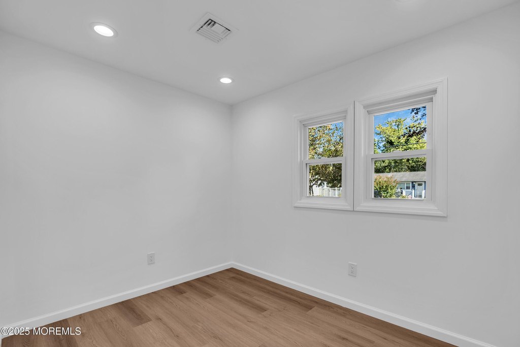 Brick, New Jersey, 08723, United States, 3 Bedrooms Bedrooms, ,1.5 BathroomsBathrooms,Residential,Forsale,1946399
