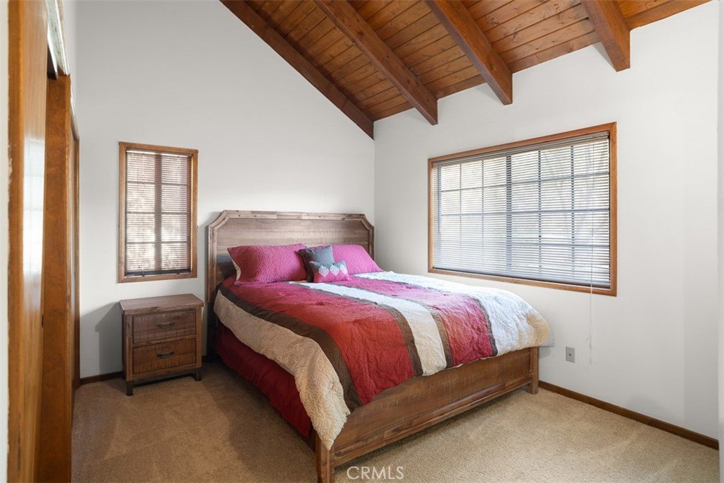 Lake Arrowhead, California, 92352, United States, 5 Bedrooms Bedrooms, ,3.5 BathroomsBathrooms,Residential,Forsale,1953304