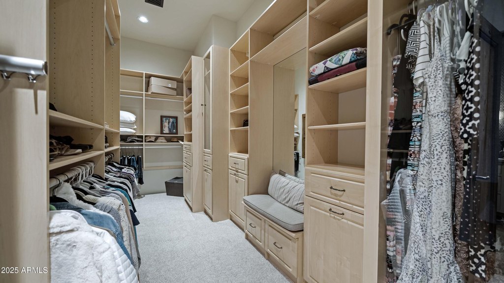 Scottsdale, Arizona, 85255, United States, 5 Bedrooms Bedrooms, ,5 BathroomsBathrooms,Residential,Forsale,1971051