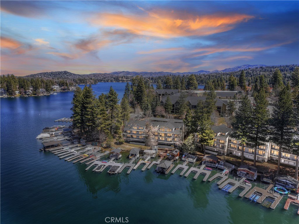 Lake Arrowhead, California, 92352, United States, 2 Bedrooms Bedrooms, ,2 BathroomsBathrooms,Residential,Forsale,1953300