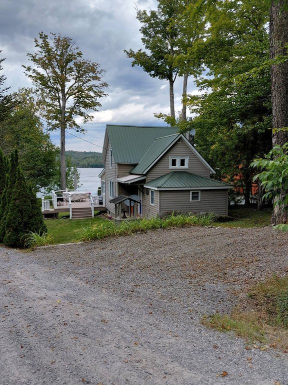 Stratford, New York, 13470, United States, 3 Bedrooms Bedrooms, ,1 BathroomBathrooms,Residential,Forsale,1953148