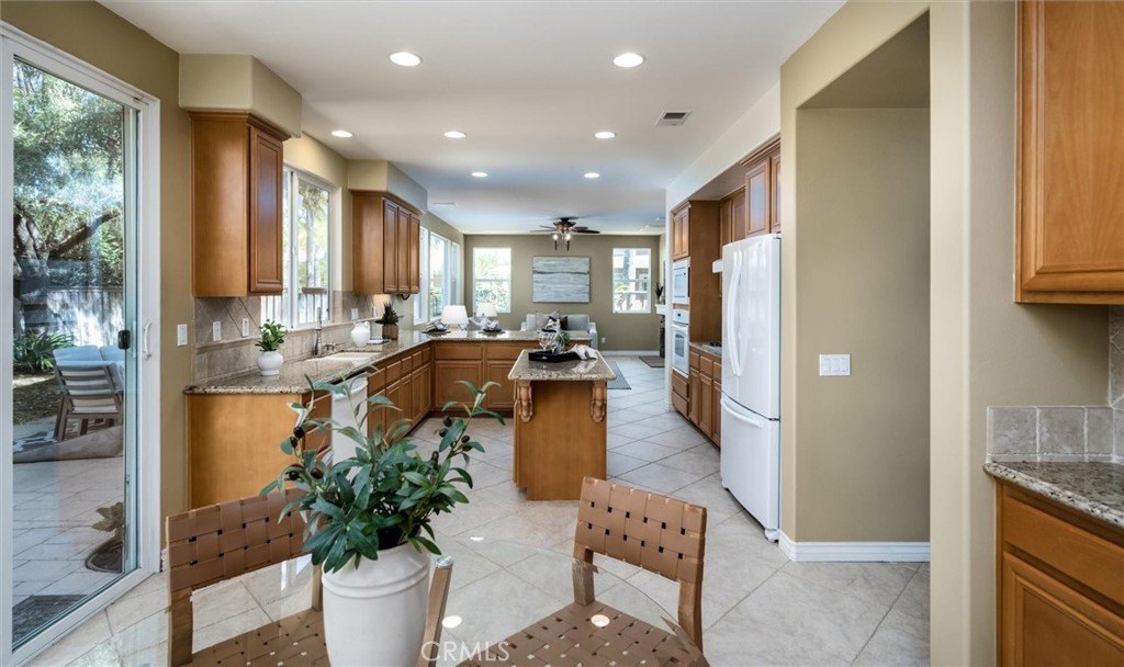 Temecula, California, 92592, United States, 4 Bedrooms Bedrooms, ,3 BathroomsBathrooms,Residential,Forsale,1953090