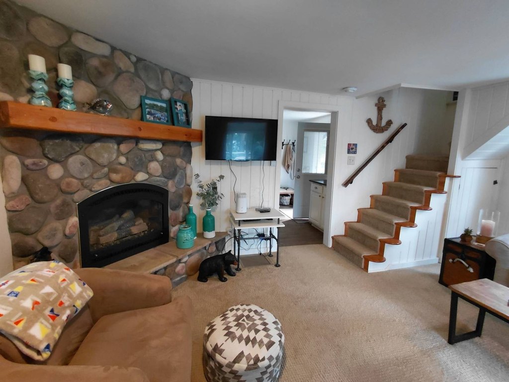 Stratford, New York, 13470, United States, 3 Bedrooms Bedrooms, ,1 BathroomBathrooms,Residential,Forsale,1953148