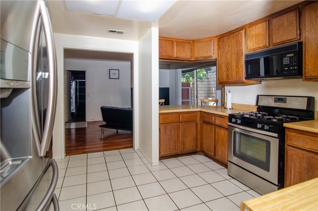 Canyon Country, California, 91387, United States, 3 Bedrooms Bedrooms, ,2.5 BathroomsBathrooms,Residential,Forsale,1893831