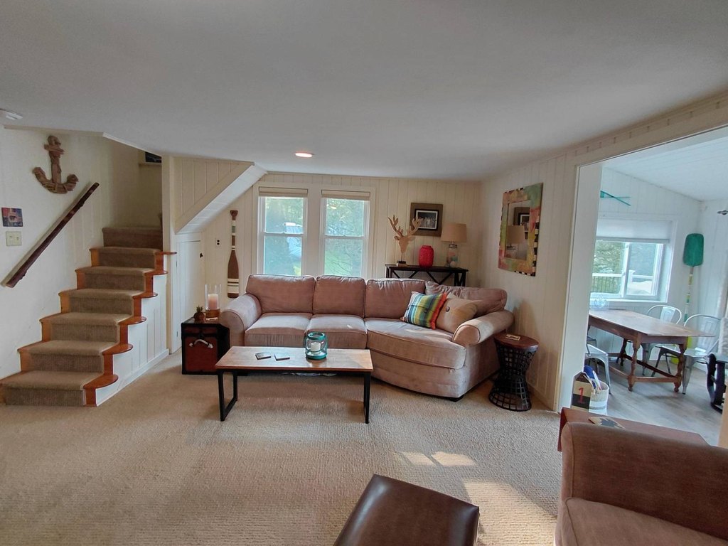 Stratford, New York, 13470, United States, 3 Bedrooms Bedrooms, ,1 BathroomBathrooms,Residential,Forsale,1953148