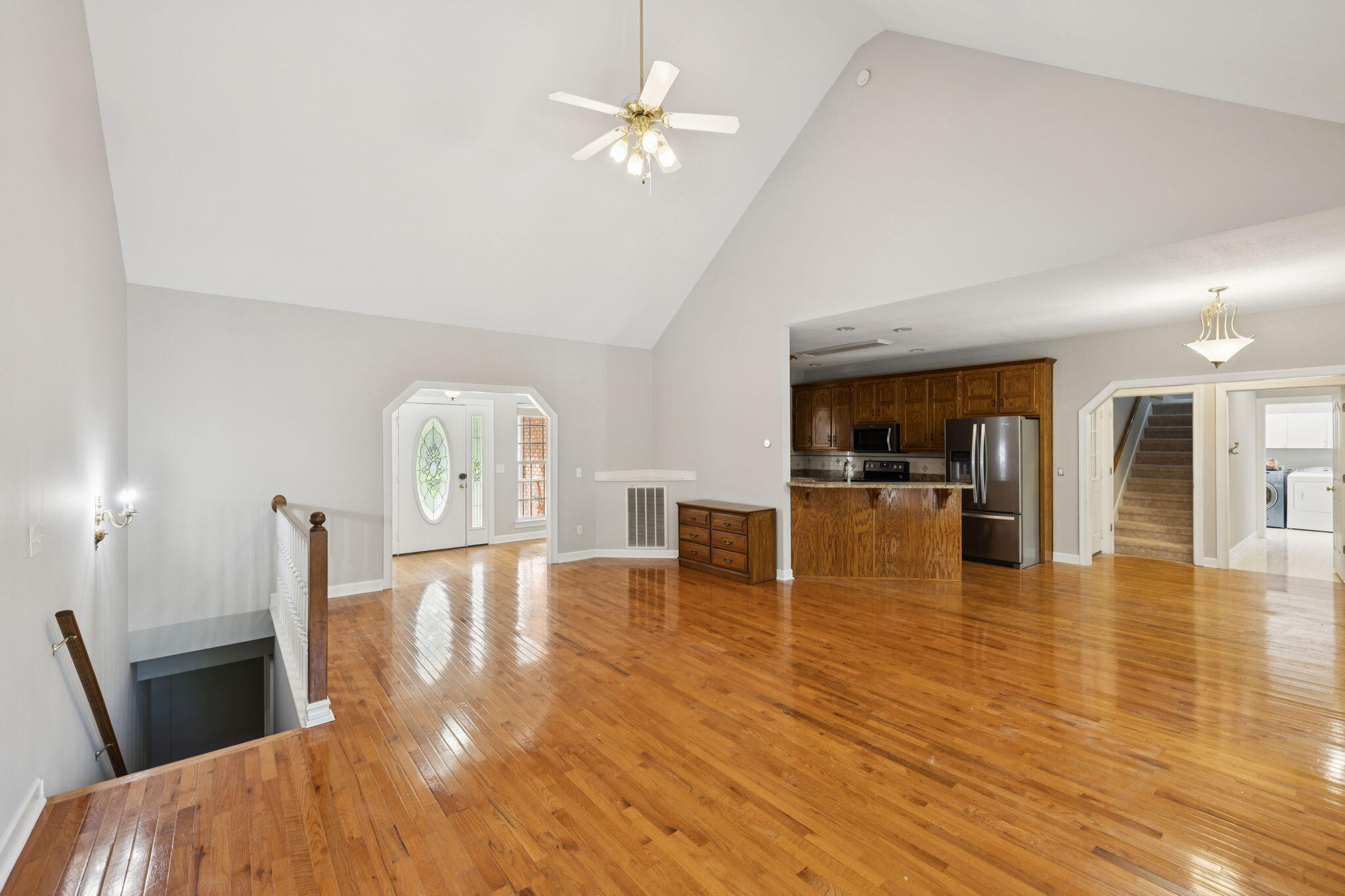 Harrison, Tennessee, 37341, United States, 4 Bedrooms Bedrooms, ,3 BathroomsBathrooms,Residential,Forsale,1946803