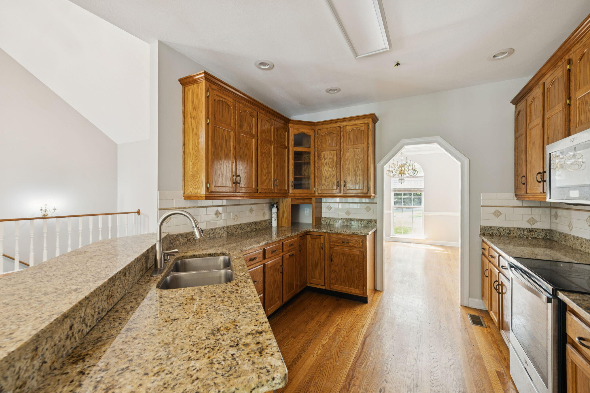 Harrison, Tennessee, 37341, United States, 4 Bedrooms Bedrooms, ,3 BathroomsBathrooms,Residential,Forsale,1946803