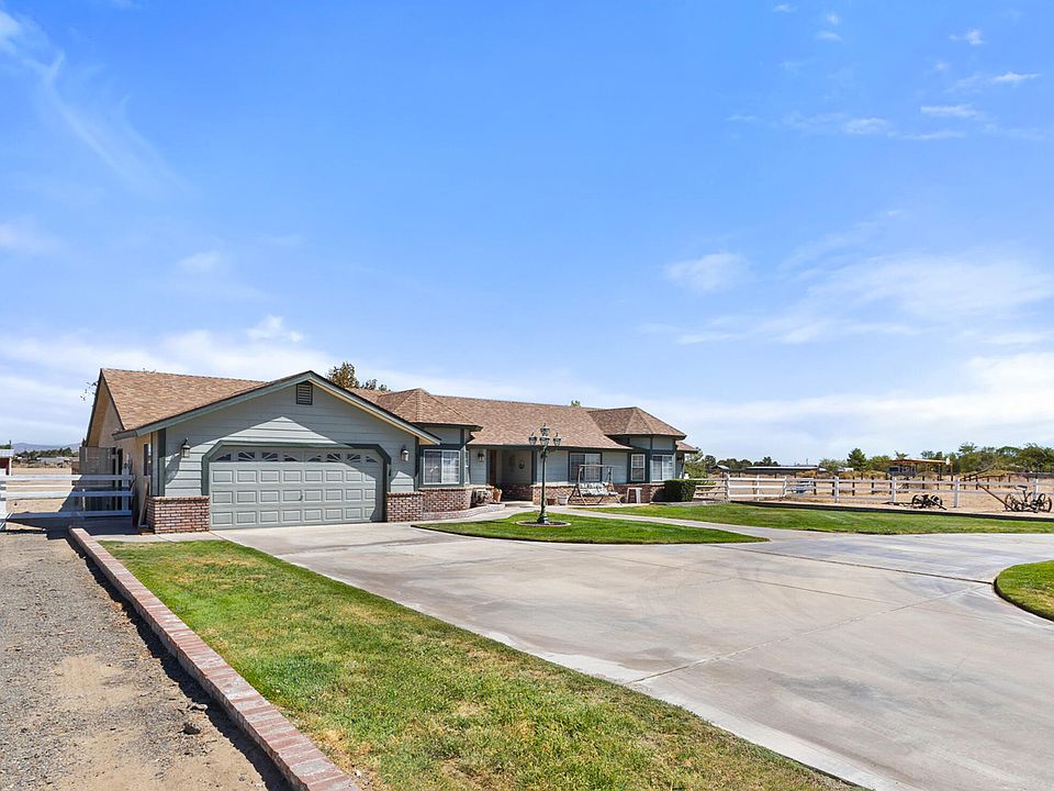 Lancaster, California, 93536, United States, 3 Bedrooms Bedrooms, ,3 BathroomsBathrooms,Residential,Forsale,1987287