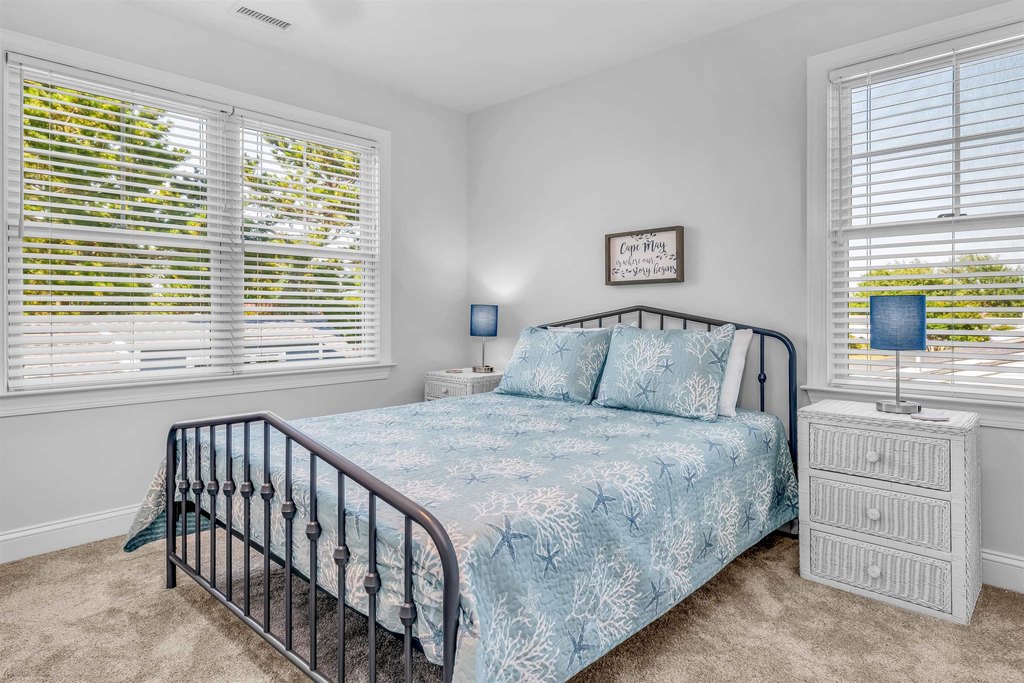 Cape May, New Jersey, 08204, United States, 5 Bedrooms Bedrooms, ,3.5 BathroomsBathrooms,Residential,Forsale,1967241