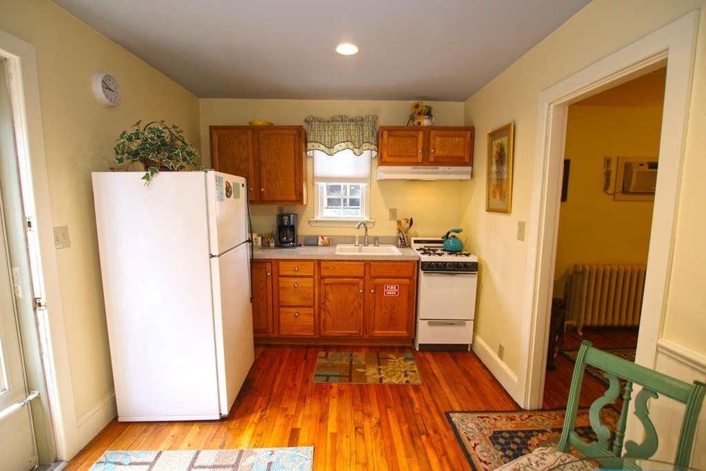 Cape May, New Jersey, 08204, United States, 9 Bedrooms Bedrooms, ,5 BathroomsBathrooms,Residential,Forsale,1967242