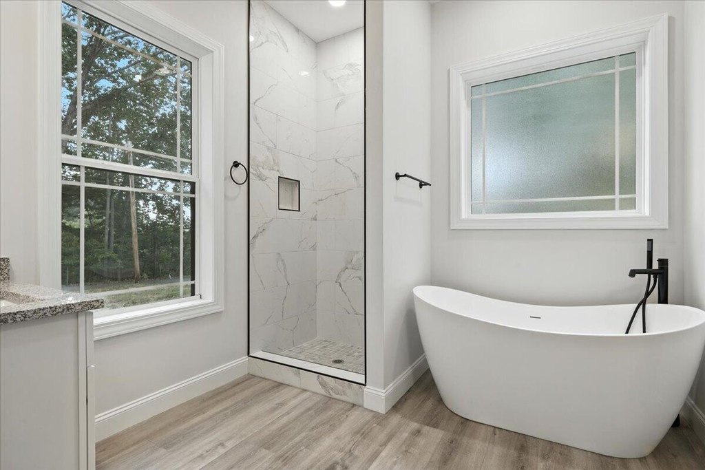 Talbott, Tennessee, 37877, United States, 3 Bedrooms Bedrooms, ,2.5 BathroomsBathrooms,Residential,Forsale,1986958