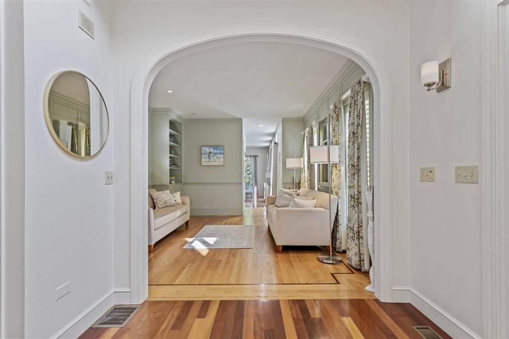 Hampton, New Hampshire, 03842, United States, 4 Bedrooms Bedrooms, ,3.5 BathroomsBathrooms,Residential,Forsale,1952920