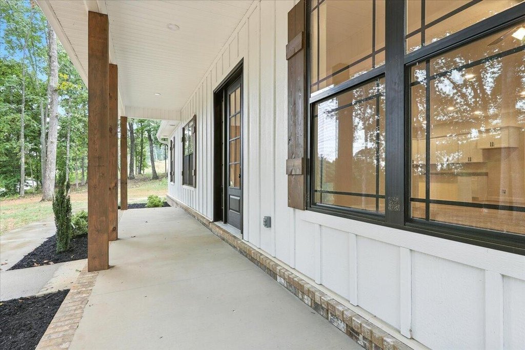 Talbott, Tennessee, 37877, United States, 3 Bedrooms Bedrooms, ,2.5 BathroomsBathrooms,Residential,Forsale,1986958