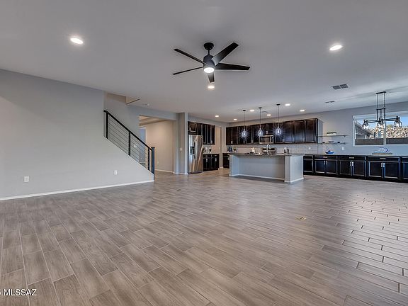 Oro Valley, Arizona, 85737, United States, 5 Bedrooms Bedrooms, ,4 BathroomsBathrooms,Residential,Forsale,1946071