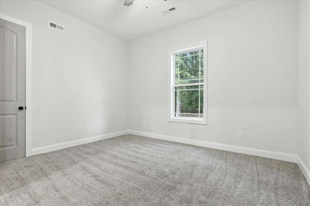 Talbott, Tennessee, 37877, United States, 3 Bedrooms Bedrooms, ,2.5 BathroomsBathrooms,Residential,Forsale,1986958