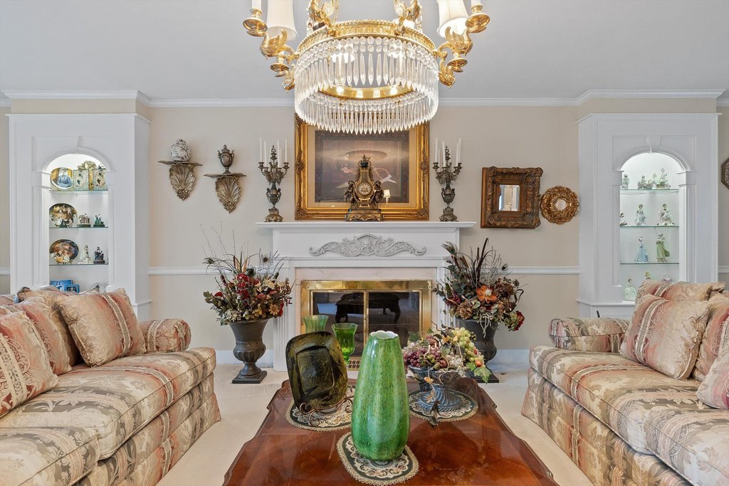 Chattanooga, Tennessee, 37421, United States, 4 Bedrooms Bedrooms, ,5.5 BathroomsBathrooms,Residential,Forsale,1946772