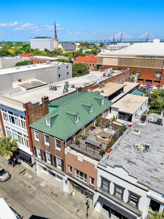 Charleston, South Carolina, 29401, United States, 2 Bedrooms Bedrooms, ,1.5 BathroomsBathrooms,Residential,Forsale,1953164