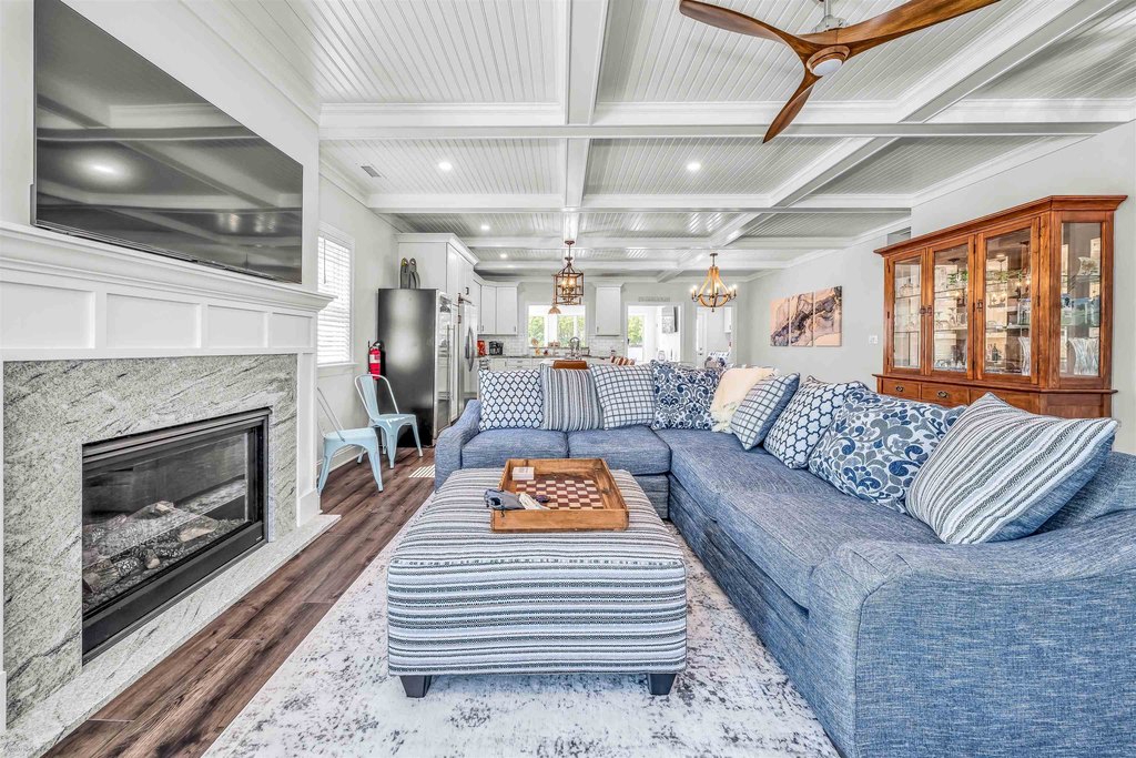 Cape May, New Jersey, 08204, United States, 5 Bedrooms Bedrooms, ,3.5 BathroomsBathrooms,Residential,Forsale,1967241