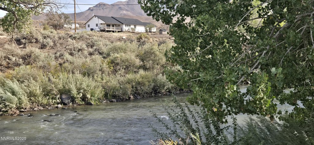 Sparks, Nevada, 89434, United States, 4 Bedrooms Bedrooms, ,4 BathroomsBathrooms,Residential,Forsale,1936731